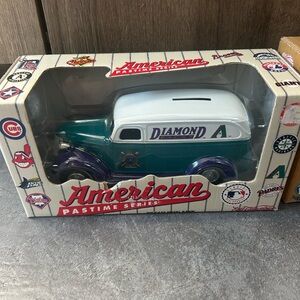 Ertl American Pastime Series MLB Baseball Arizona Diamondbacks Bank car NIB